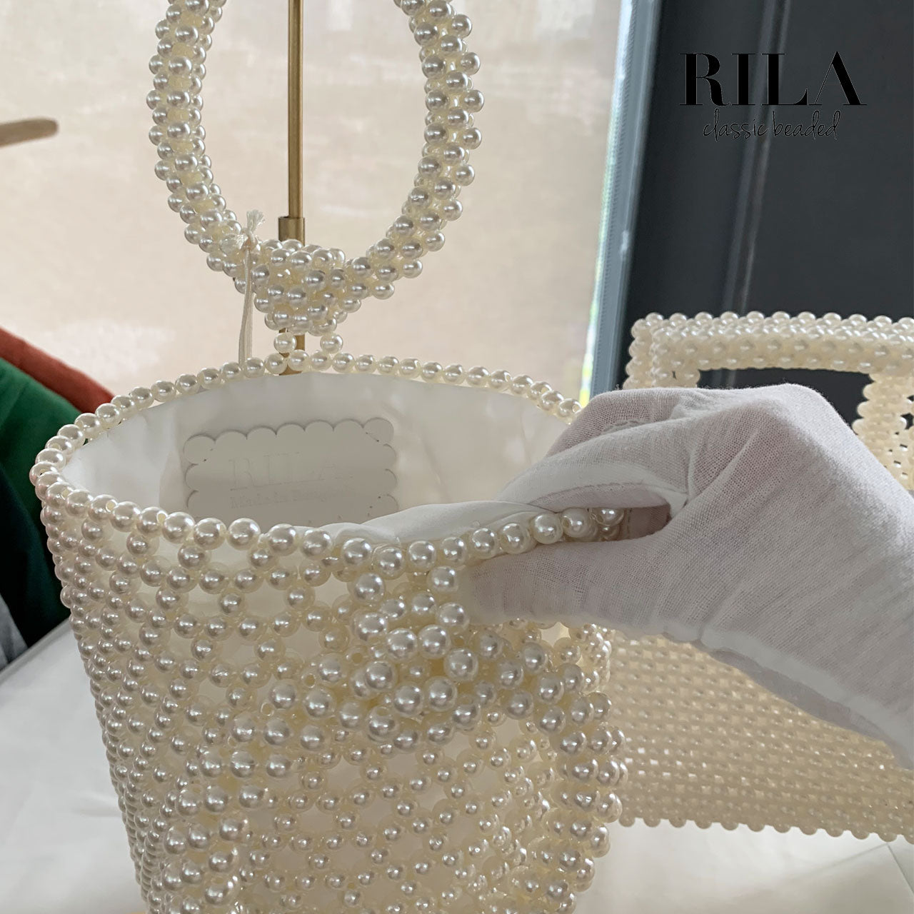 phra-jan tem duang Bucket Bag