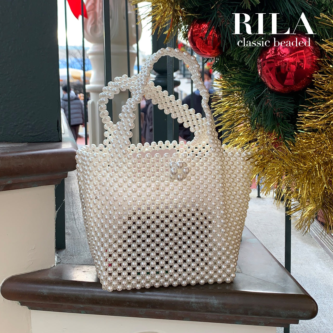 Pearl tote with mini porch
