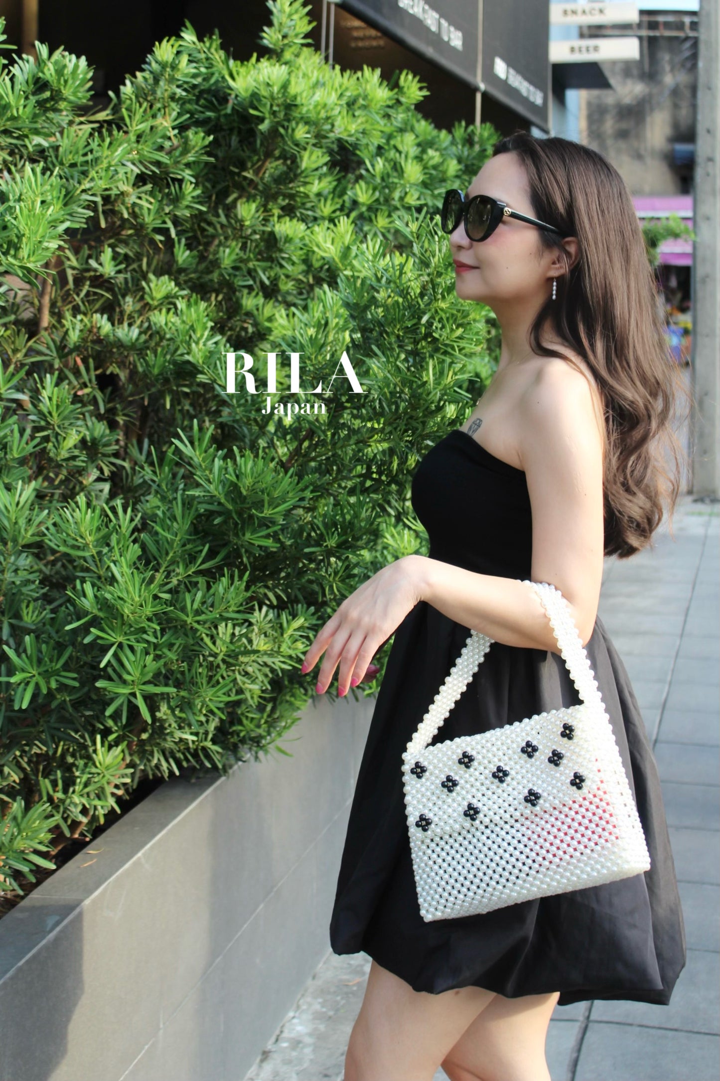 Black swan Pearl bag