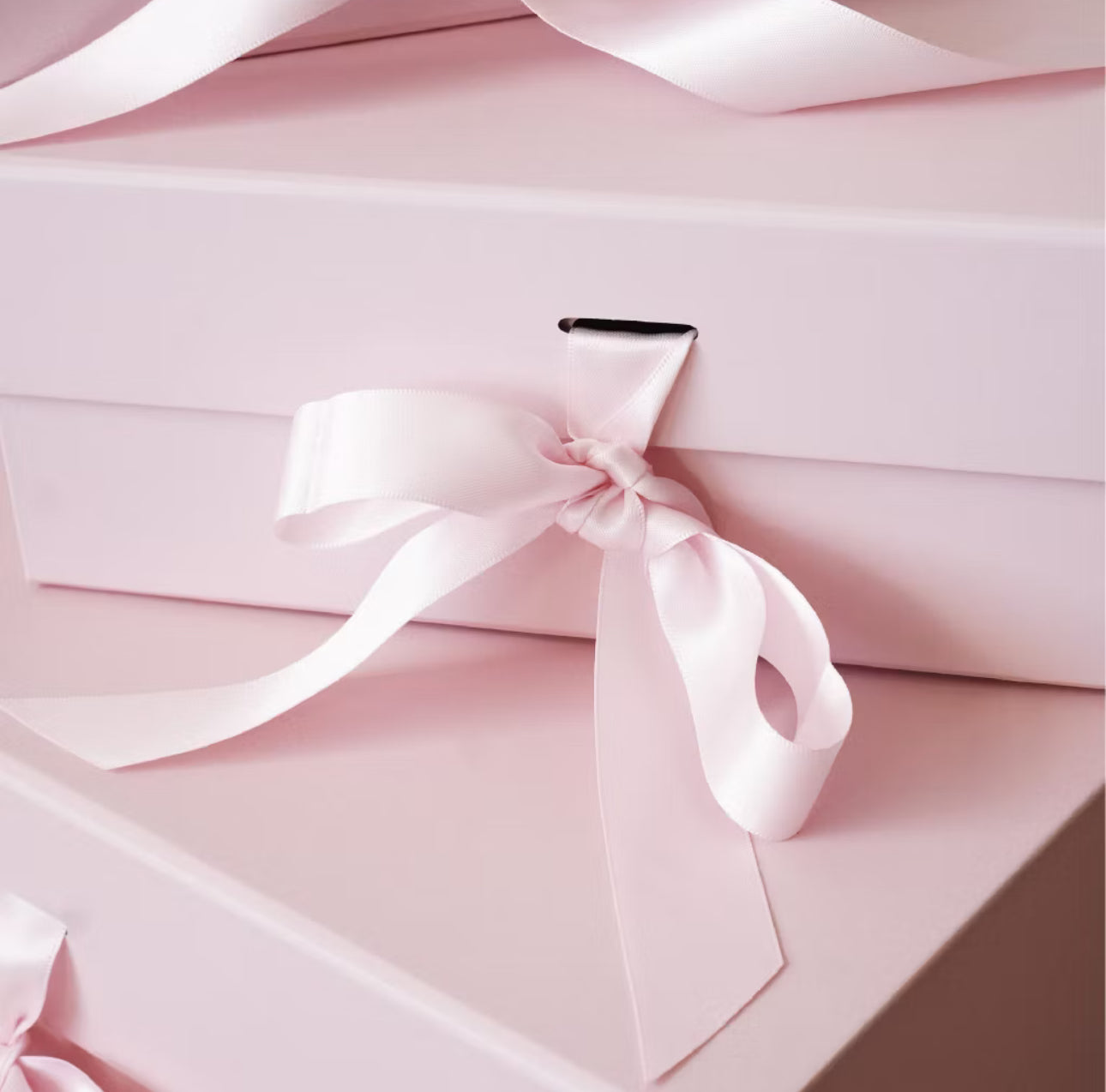 Gift Box (Pink)